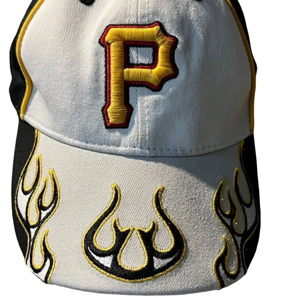 New‎ Era Youth Pirates Hat with flame detail one size fits most
